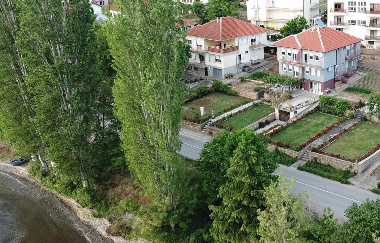 Ajkoski Apartments Peštani מראה חיצוני תמונה