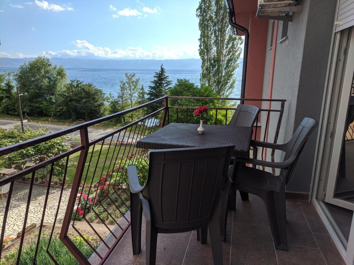 Ajkoski Apartments Peštani מראה חיצוני תמונה