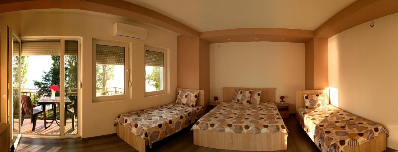 Ajkoski Apartments Peštani מראה חיצוני תמונה