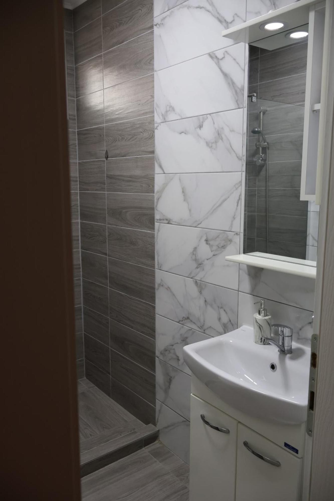Ajkoski Apartments Peštani מראה חיצוני תמונה